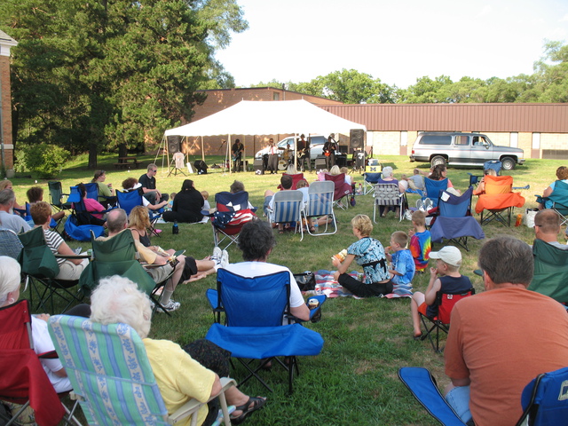 Cromaine Library 2010 003