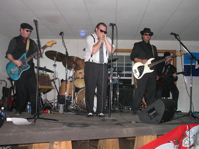 Mostly Band Pics 036