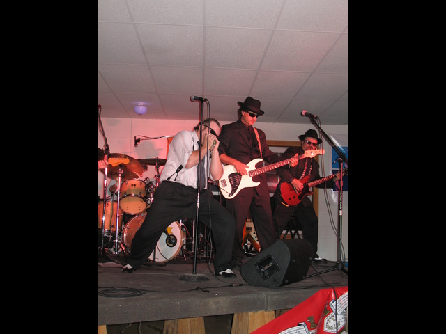 Mostly Band Pics 043